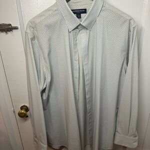 Mizzen+Main Performance Dress Shirt Size Large